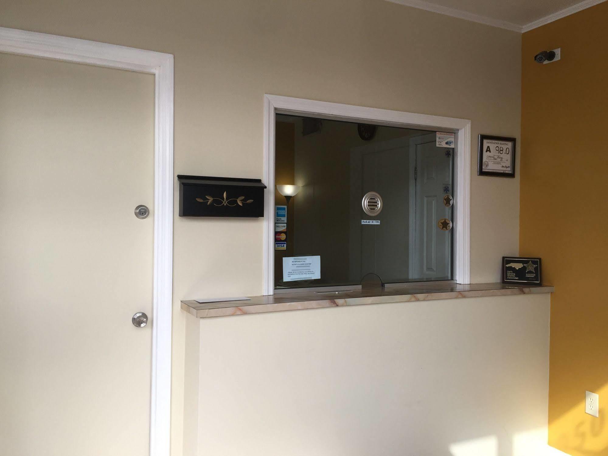 Coastal Motel Джаксънвил Екстериор снимка